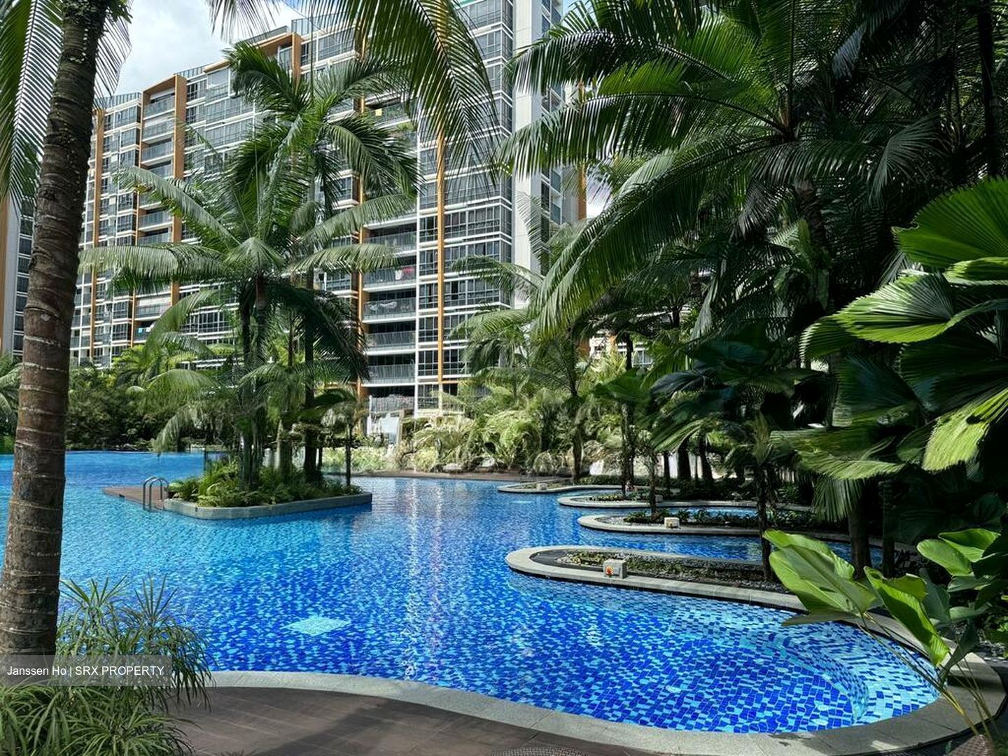 Coco Palms (D18), Condominium #504329061